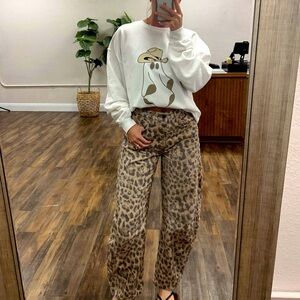 Wide leg leopard print jeans